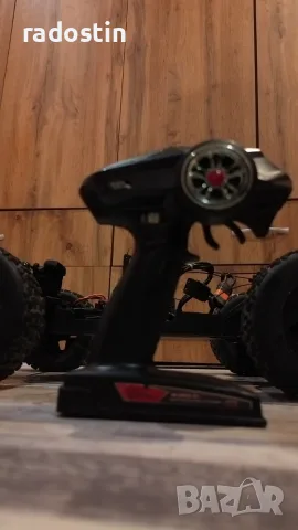 RC Колилчка 1:8 , снимка 9 - Електрически играчки - 55781814