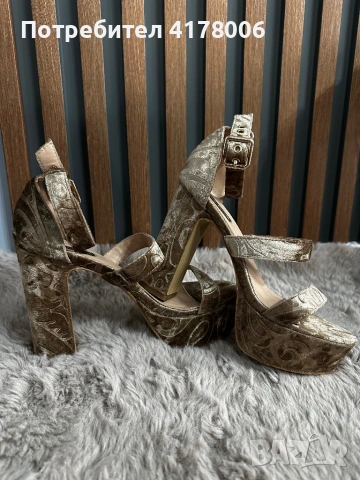 Обувки на ток , снимка 17 - Дамски обувки на ток - 53176003
