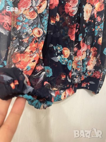 Елегантна блуза S size, снимка 6 - Блузи с дълъг ръкав и пуловери - 42219021