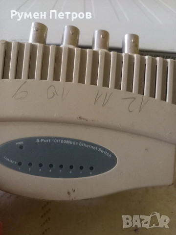 Fujitsu Siemens Scenic E600., снимка 9 - За дома - 53677778