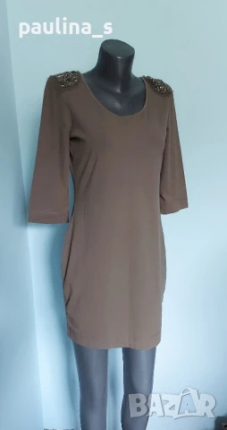 Четири различни броя / Еластична маркова рокля / универсален размер , снимка 18 - Рокли - 14720659