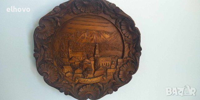 Дърворезба за стена град Schladming