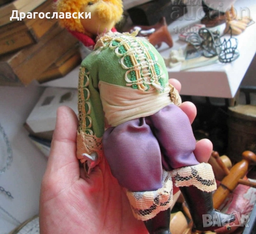 Пинокио на пружина, голяма 50 см Парцалена кукла,  с национална носия за стена, казак мускетар, снимка 17 - Декорация за дома - 28881400