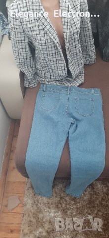 Дамски спортно елегантен комплект Сако Straduvarius +дънки, снимка 2 - Комплекти - 44412115