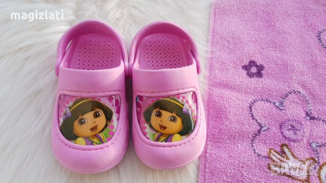 Детски крокс Дора изследователката №24, снимка 9 - Бебешки обувки - 35908918