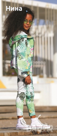 Яке тропик от Escabel , снимка 2 - Детски якета и елеци - 36380013