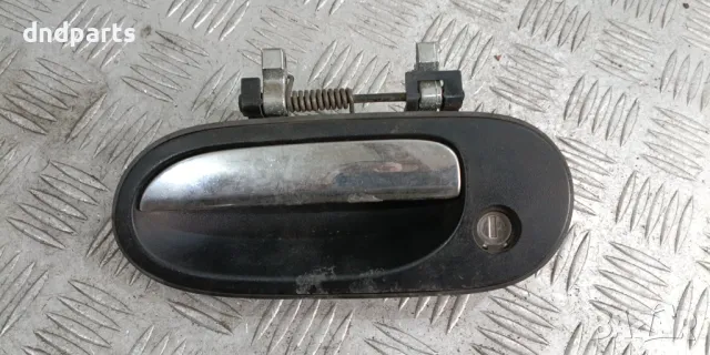 Дръжка врата Nissan Almera Tino 2000г.(предна лява със забележка)	