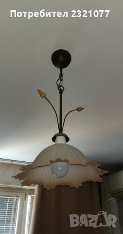 Лампа за тават, снимка 1 - Лампи за таван - 41612769