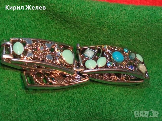 МНОГО КРАСИВА ФЛОРАЛНА ФИЛИГРАНЕН ТИП МЕДНА РЕТРО ГРИВНА с БЯЛА ПОЗЛАТА и КРИСТАЛИ 21154, снимка 4 - Гривни - 41649151