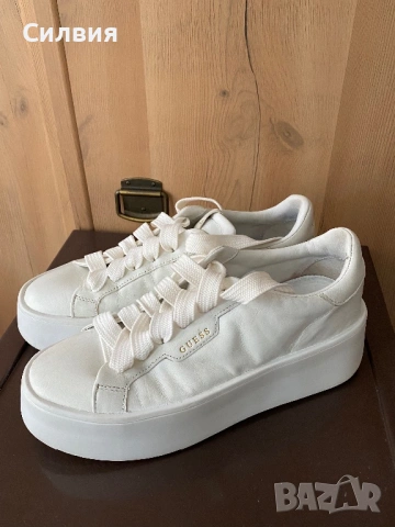 Guess маратонки от естествена кожа, снимка 2 - Маратонки - 53749839