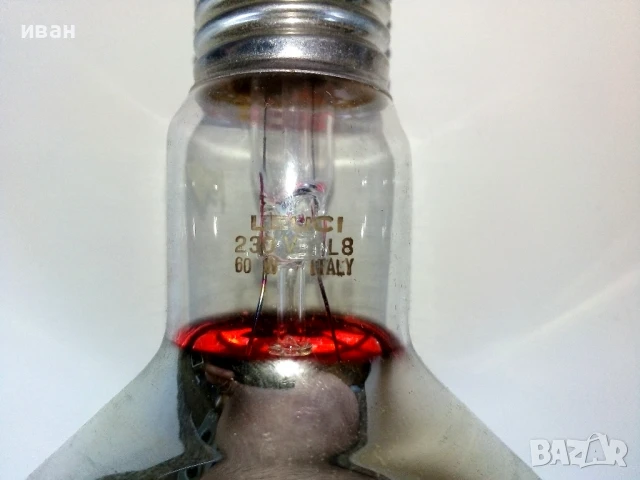 Рефлекторна червена крушка Е27 ,230V, 60W Нова, снимка 3 - Крушки - 50658176