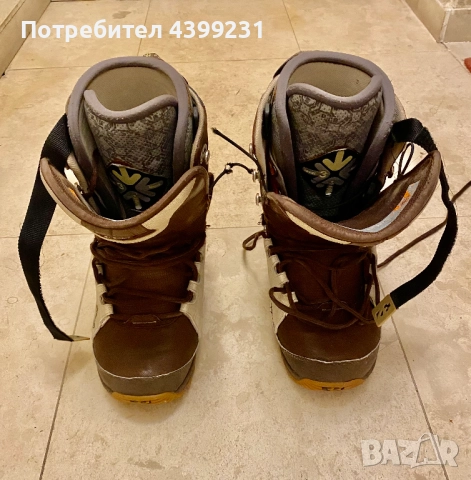 СНОУБОРД ОБУВКИ THIRTY TWO – размер 42,5, снимка 3 - Зимни спортове - 52720279
