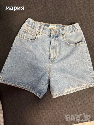 Дънкови панталонки Pull&Bear 34 размер, снимка 3 - Къси панталони и бермуди - 51110079