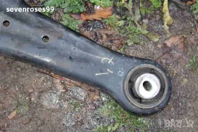 Носач преден ляв Форд Фиеста 6 2011 1.4tdci 68hp Ford Fiesta 6, снимка 2 - Части - 48315359