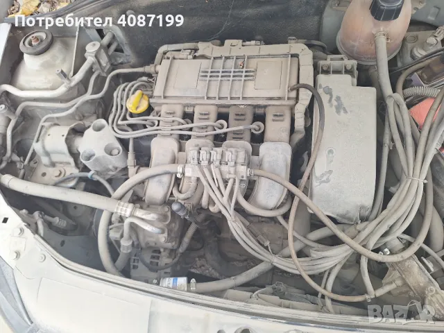 Рено клио 1.2 бензин на Части, снимка 1