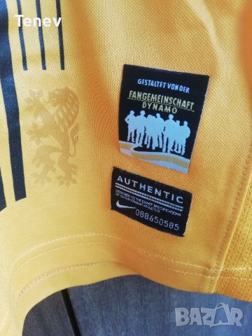 Dynamo Dresden Nike оригинална колекционерска тениска фланелка Динамо Дрезден размер М , снимка 5 - Тениски - 41898676