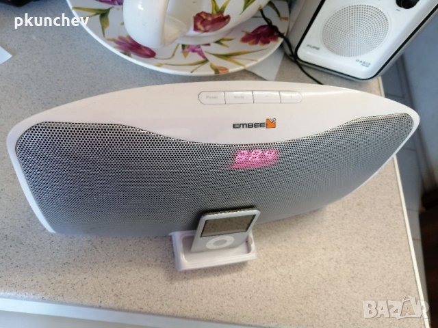 Докинг-станция за iPod с радио и AUX , снимка 12 - Аудиосистеми - 34339686