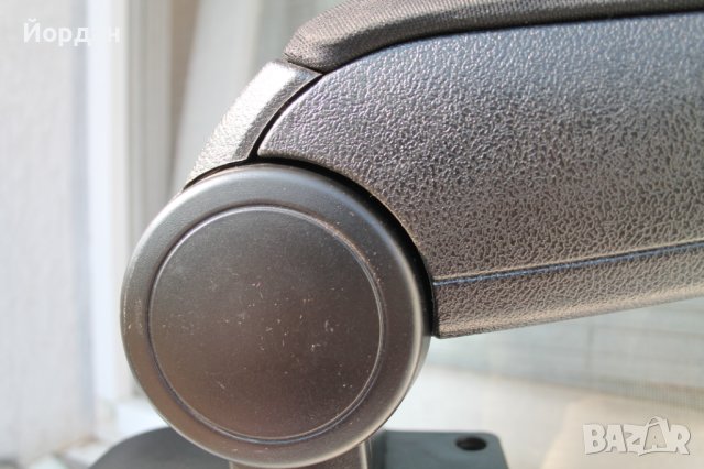 Подлакътник за лек автомобил, снимка 3 - Аксесоари и консумативи - 41786130