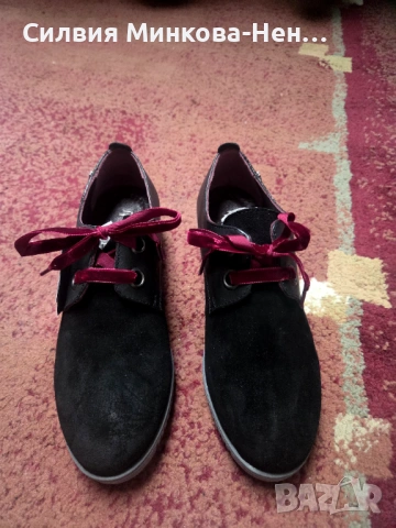 Чисто нови обувки 