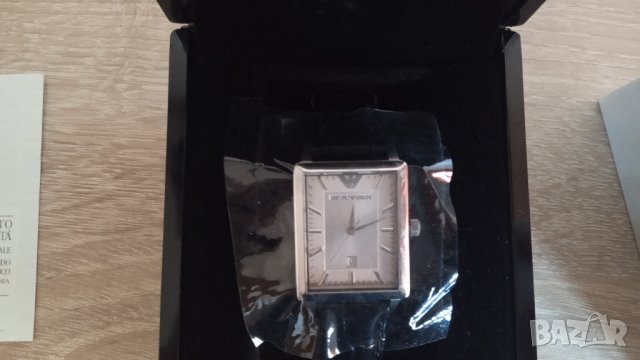 Дамски часовник Armani AR2418, снимка 9 - Дамски - 35762962
