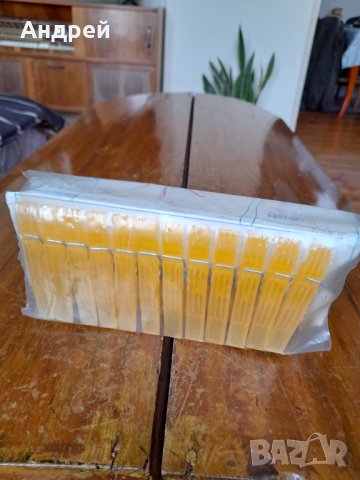 Стари пластмасови щипки за пране #7, снимка 4 - Други ценни предмети - 40789474