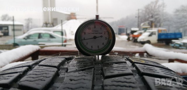 Гуми 215 60 16 Континентал Continental 2 броя. Нов внос. Като нови! 