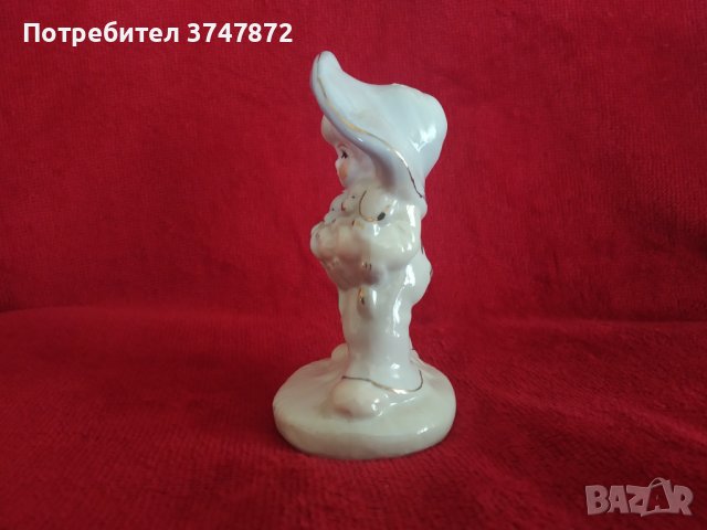 Порцеланова фигура Момче с кученца., снимка 4 - Колекции - 40883835