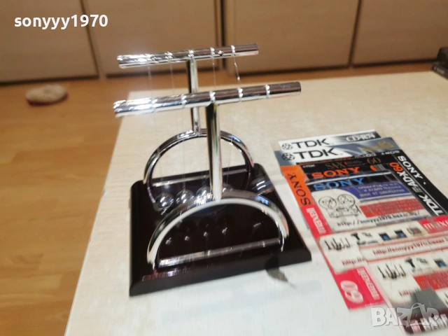 Люлката на Нютон 18Х18Х12см 1401261722, снимка 17 - Колекции - 53098975