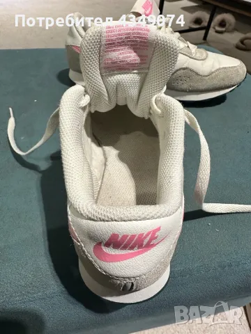 Обувки, маратонки Nike , снимка 5 - Маратонки - 48560889