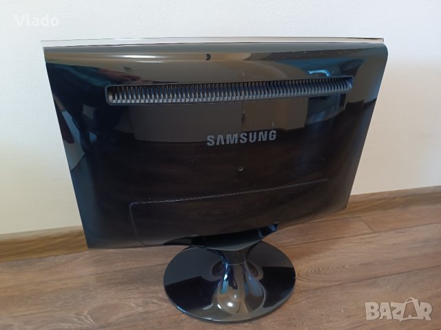 Монитор 22" Samsung T220, снимка 4 - Монитори - 42736122