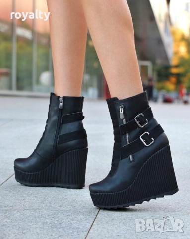 Боти на платформа - черна кожа и велур , снимка 2 - Дамски боти - 52162456