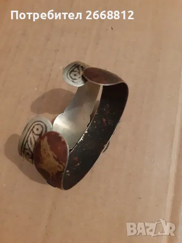 гривни, снимка 2 - Антикварни и старинни предмети - 50168061