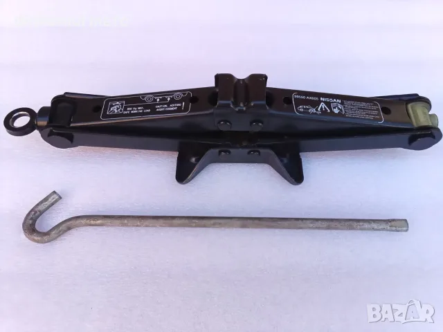 Оригинален крик Нисан Nissan