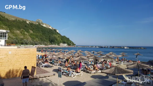 Едноспален апартамент с морска гледка и басейн, снимка 14 - Почивки на море - 50337137