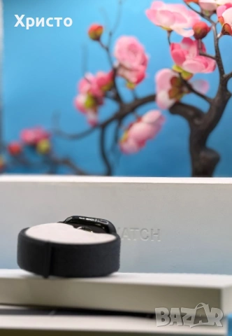 ГАРАНЦИОНЕН!!! Apple Watch 10 GPS, Jet Black Aluminum case 42 мм, Ink Sport Loop, снимка 6 - Смарт часовници - 53743264