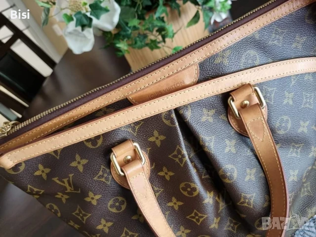 LOUIS VUITTON оригинална чанта, снимка 12 - Чанти - 50491741