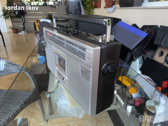 Sharp GF-6060, снимка 6 - Радиокасетофони, транзистори - 52876501