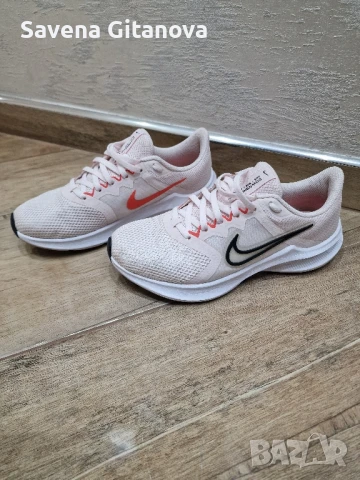 Дамски маратонки Nike