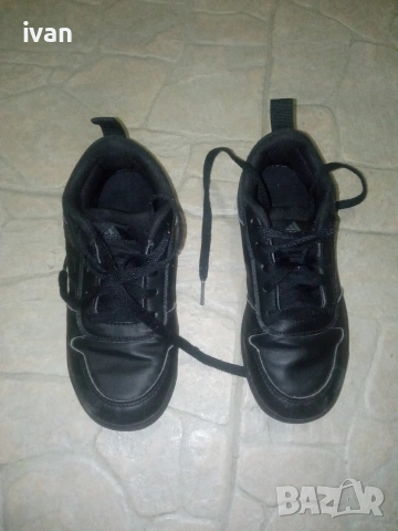 детски маратонки адидас