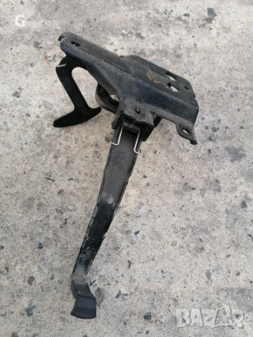 Audi A4 B6 Брава за Преден Капак , снимка 5 - Части - 42283565