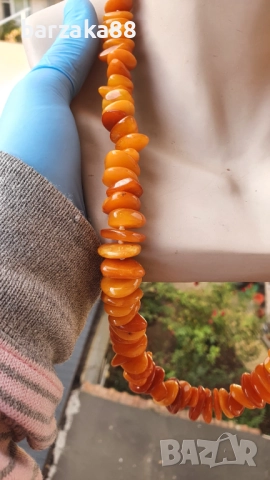 Голям кехлибарен гердан 75 грама, снимка 5 - Колиета, медальони, синджири - 52208257