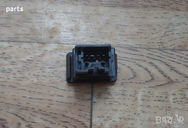 Бутон Подгрев Мицубиши Паджеро , снимка 4 - Части - 53568331