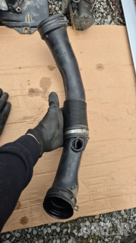 markuch filtur маркуч въздушен филтър Ауди А4 Б6 Audi A4 B6 1.6 102 06B 129 627  06B 133 354, снимка 2 - Части - 53272076