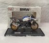 BMW R1250 GS – 1:12 DieCast мотоциклет модел – Bburago / Maisto, снимка 2