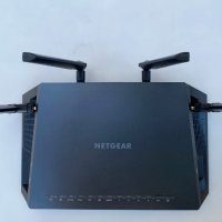 Мощен Рутер NETGEAR R7500 Nighthawk X4 AC2350 Smart Wi-Fi Router, снимка 2 - Рутери - 41753613