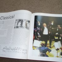The Illustrated Encyclopedia of Music : From Rock, Jazz, Blues and Hip Hop to Classical, Folk, World, снимка 9 - Енциклопедии, справочници - 42213116