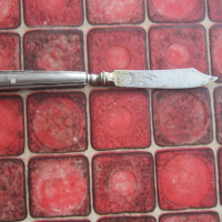 Уникален сребърен нож за торта 19 век с гравюри, снимка 3 - Други ценни предмети - 36195309