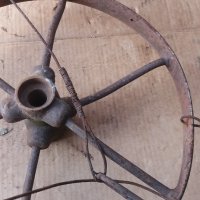 възрожденско колело от каруца, двуколка - направено на полилей , снимка 8 - Антикварни и старинни предмети - 39731473
