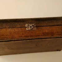 Стара кутия, снимка 5 - Антикварни и старинни предмети - 41875834