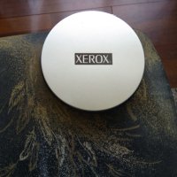 Продавам рекламен подаръчен калъф за дискове ( cd ) на XEROX, снимка 1 - Други - 40267894